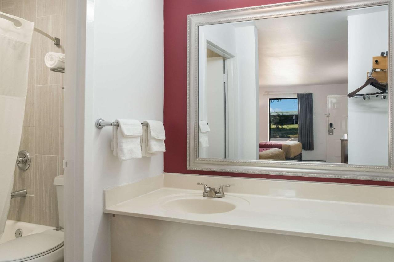 Econo Lodge Lakeland Esterno foto